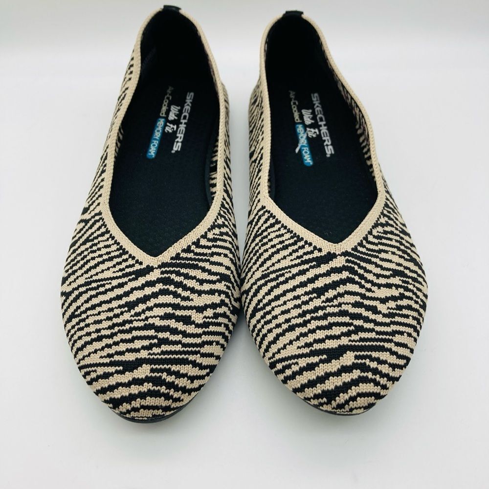 Skechers Cleo Animal Print Stretch Fit Flats 8,5